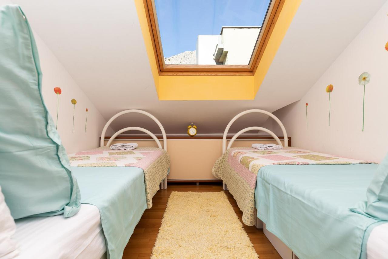 Apartman Monika Оміш Екстер'єр фото
