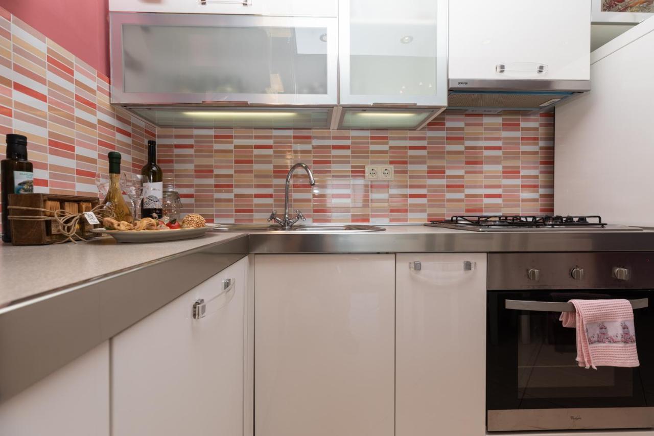 Apartman Monika Оміш Екстер'єр фото